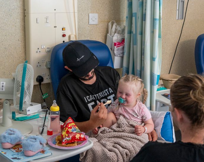 ‘way-too-hot’:-britain’s-hospitals-were-not-built-for-96-degree-summers