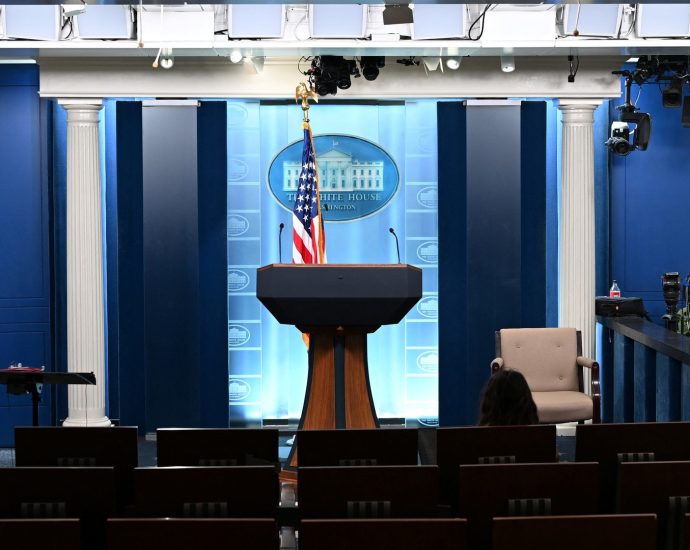 the-traitor-banned-three-news-outlets.-wednesday,-they-ask-a-judge-to-let-them-back
