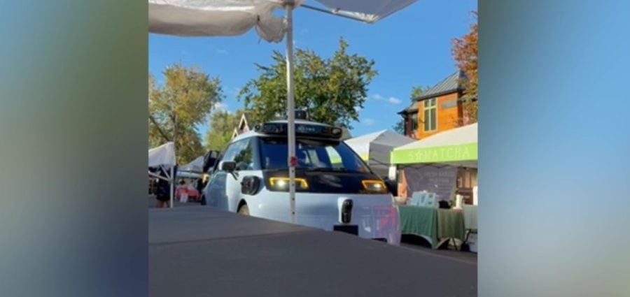 waymo-drives-through-farmers-market-during-setup,-video-shows