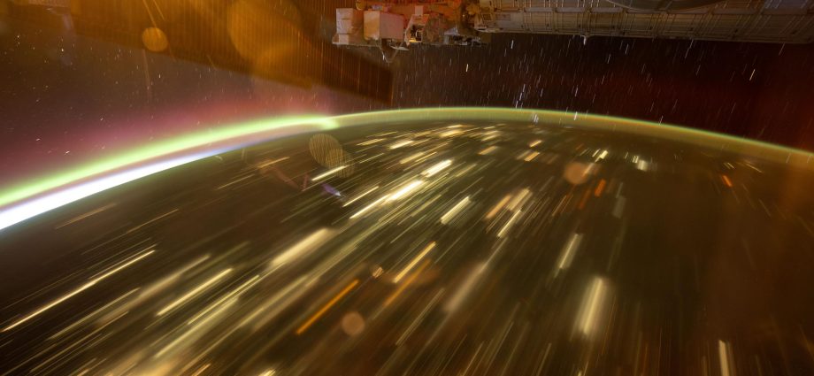 station-nears-upcoming-crew-swap-during-biomedicine,-cargo-duties