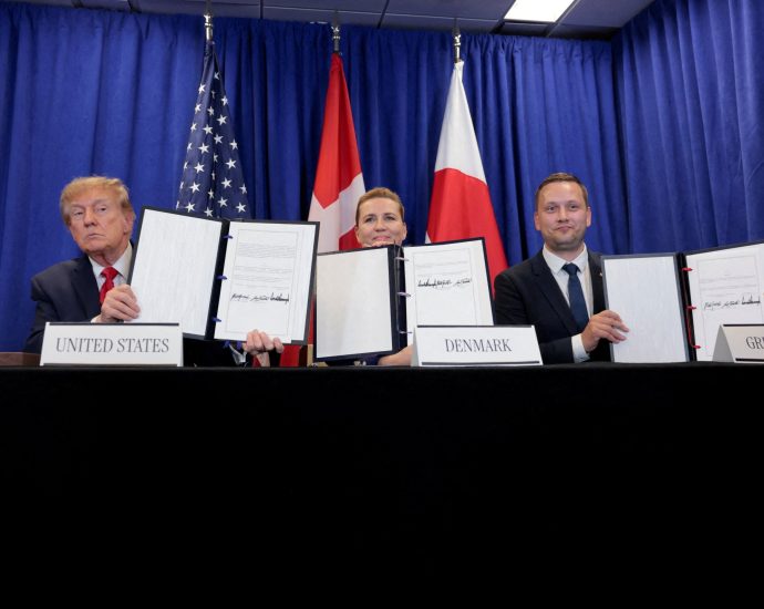 us-signs-‘tremendous’-security-deal-with-denmark-and-greenland