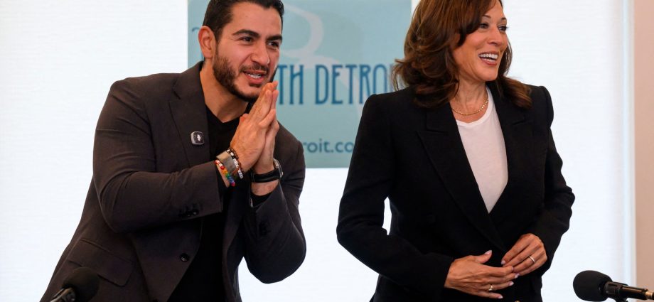 kamala-harris-campaigns-with-abdul-el-sayed-to-unify-democratic-voters