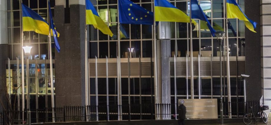 $16-bn-or-lives-of-ukrainians:-kyiv-is-furious-after-eu-took-two-of-russia’s-richest-men-off-its-sanctions-list