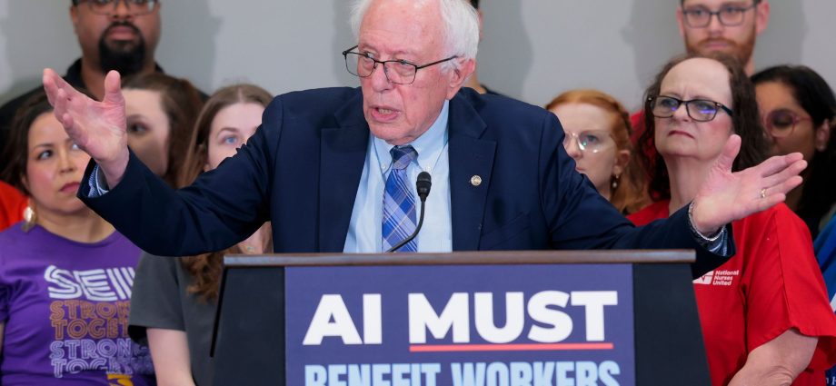 congress-can’t-agree-on-how-to-regulate-ai,-but-here-are-the-proposals
