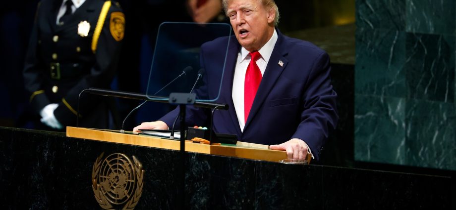 the-traitor-threatens-to-‘annihilate’-iran,-but-us-iran-talks-are-already-underway