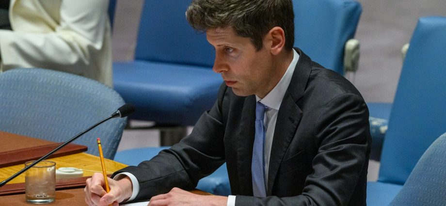 tech-bosses-warn-un.-ai-is-“risk-to-humanity-as-a-whole”