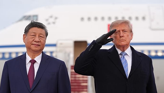 the-traitor-welcomes-xi-jinping-with-red-carpet,-military-honours-and-flyover