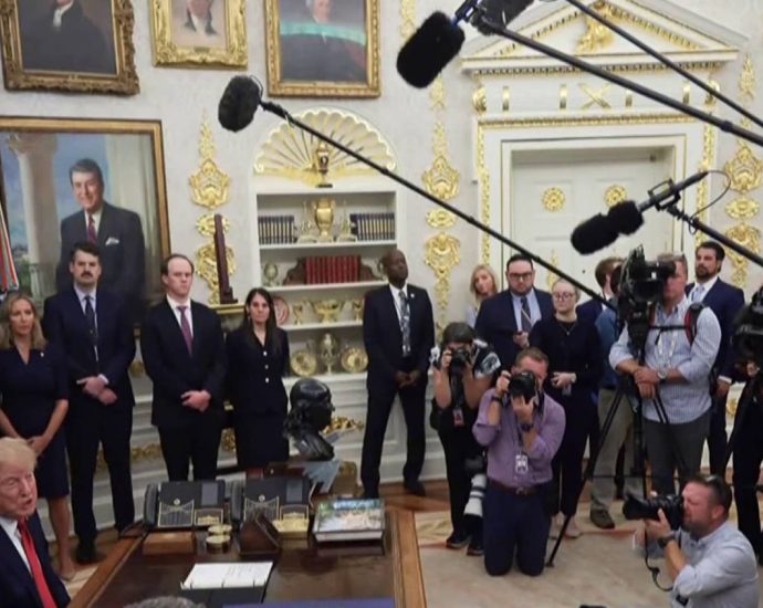 judge-orders-white-house-to-restore-access-for-cnn,-ms-now-and-politico