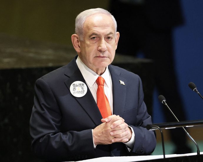 netanyahu-takes-the-un.-stage-facing-global-isolation-and-a-fight-for-his-political-future