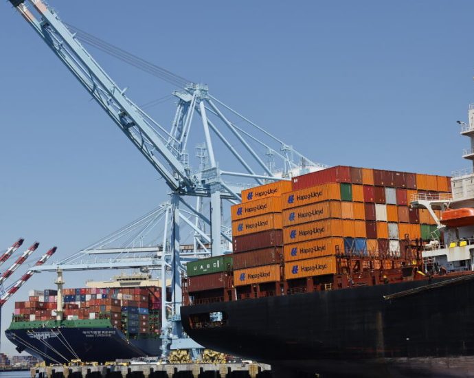 california-rules-on-air-pollution-from-ships-under-challenge