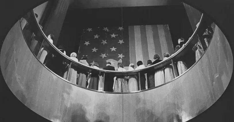 how-the-smithsonian-became-the-latest-front-in-the-traitor’s-culture-war