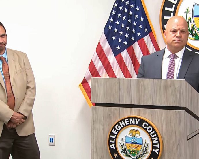 pittsburgh-pediatric-doctor-fatally-stabbed-and-wife-wounded-in-attack-as-they-slept