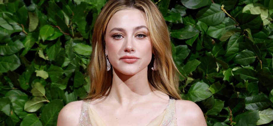 lili-reinhart-is-ready-for-more-queer-roles,-starting-with-a-lesbian-vampire-adaptation