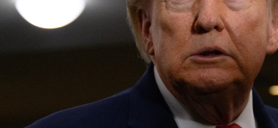 after-democrats-beat-the-traitor-in-the-midterms,-here’s-how-they-finish-him