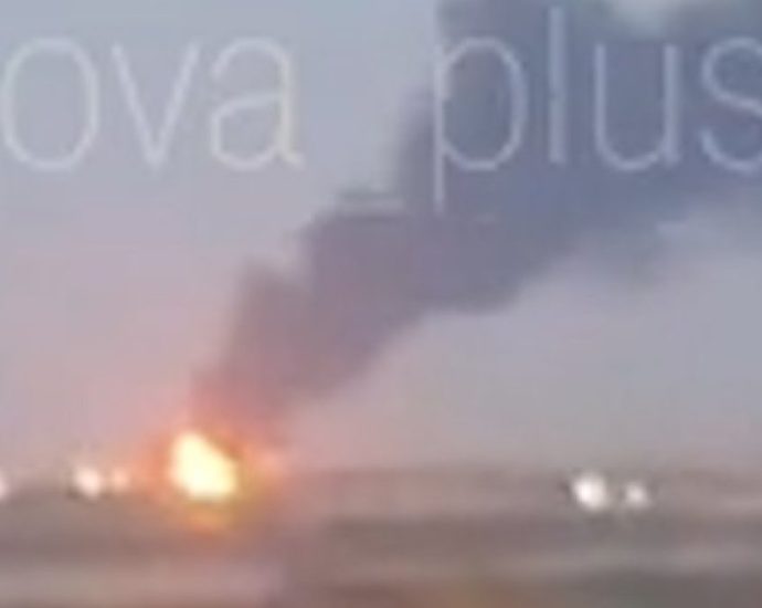 multiple-regions-in-russia-come-under-ukrainian-drone-attacks