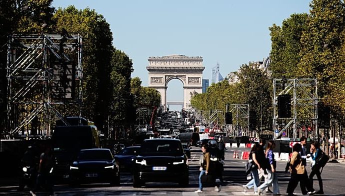 bikes-removed,-streets-taped-off-as-paris-welcomes-pope-leo-xiv