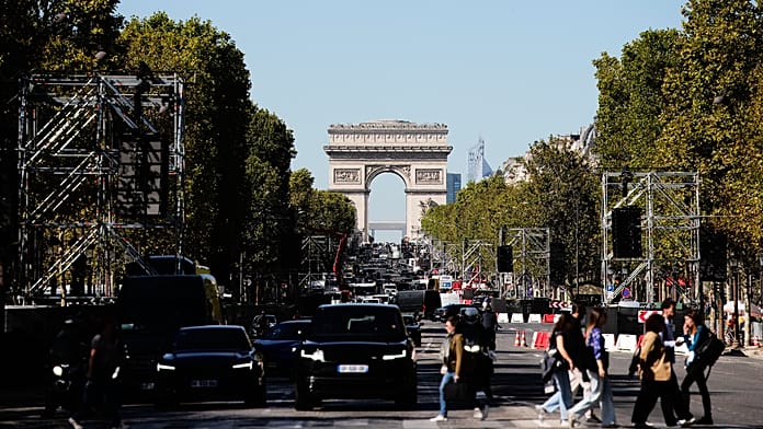 bikes-removed,-streets-taped-off-as-paris-welcomes-pope-leo-xiv