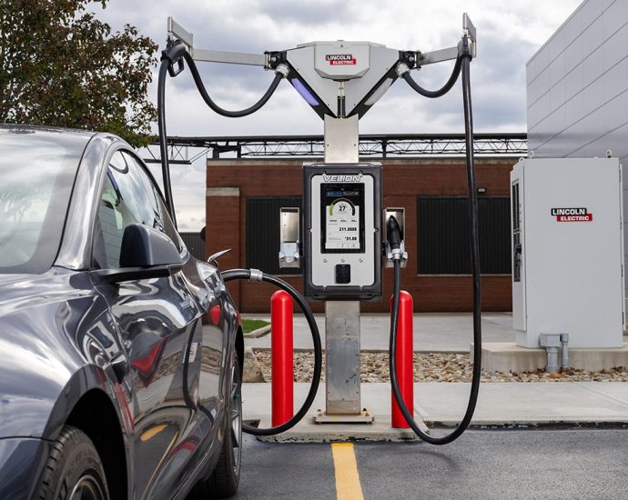 lincoln-electric’s-ev-chargers-earn-nema-make-it-american-product-certification