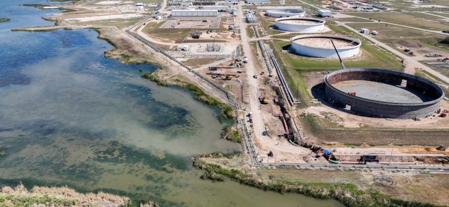 the-us-strategic-petroleum-reserve-is-low.-here’s-why-you-should-care