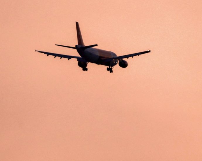 iraqi-airports-halt-iranian-flights-after-new-us-aviation-sanctions
