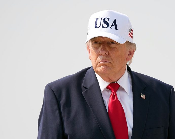pro-the-traitor-“love-me”-ads-paid-for-by-taxpayers