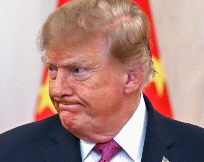 wall-street-journal-turns-traitor-47’s-media-fight-into-a-very-pointed-punch-line