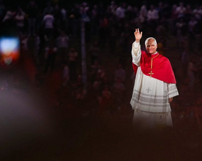 pope-leo-xiv-warns-ai-could-undermine-humanity-during-france-visit