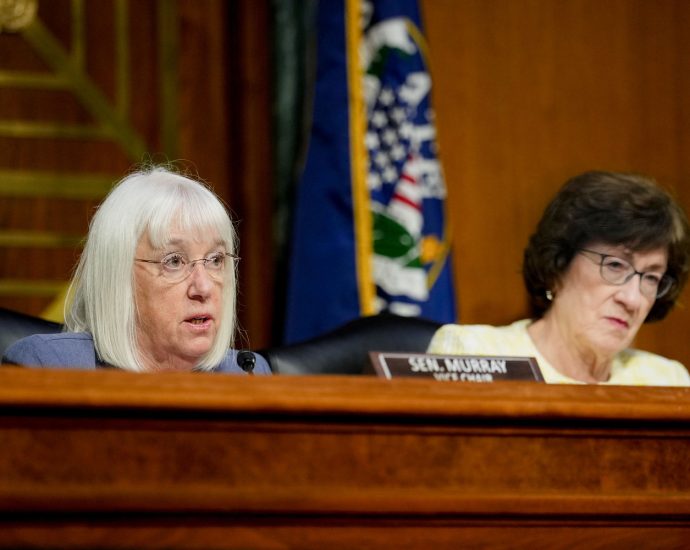 lawmakers-slam-the-traitor’s-‘unlawful’-move-to-cut-$810-million-in-federal-funds