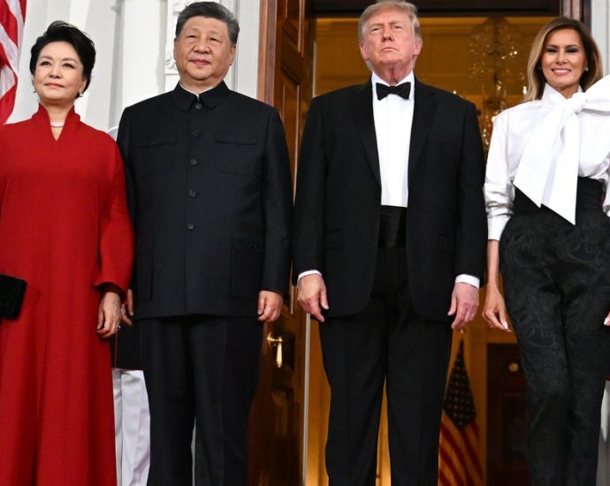 the-traitor-welcomes-china’s-xi-with-fanfare,-but-no-breakthroughs-emerge