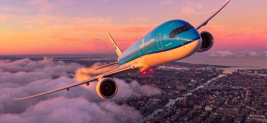 klm-reveals-1st-5-routes-for-brand-new-airbus-a350s:-see-them-all-now