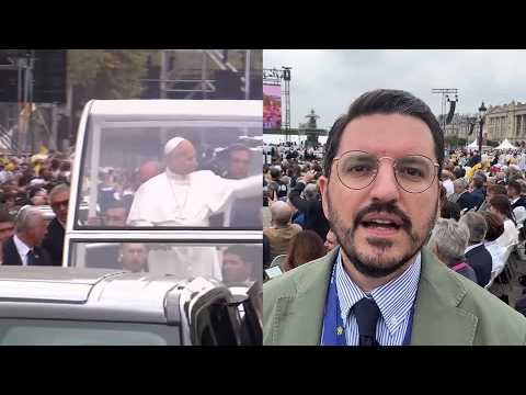 thousands-pack-champs-elysees-for-a-glimpse-of-pope-leo