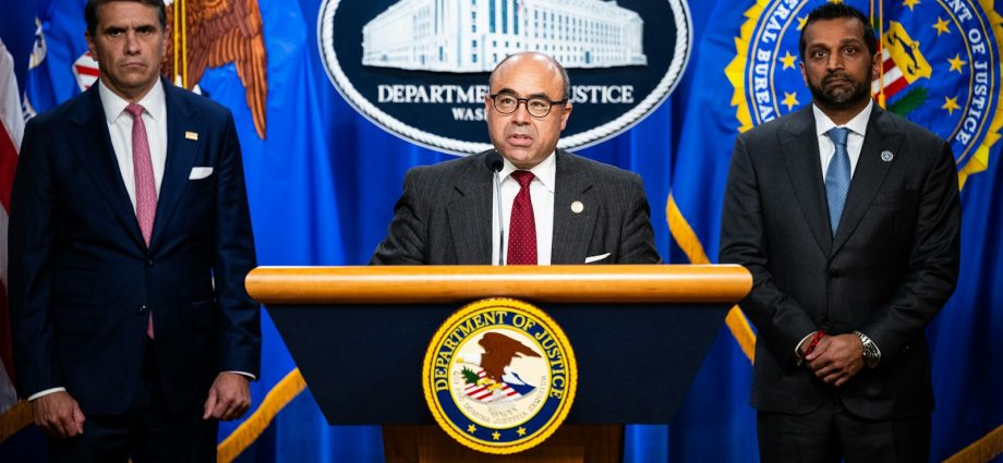 doj-prosecutor-quits,-says-she-was-given-orders-on-“broadview-six”