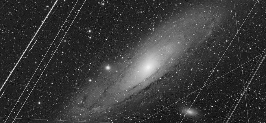 apod:-2026-september-27-–-andromeda-before-and-after-photoshop