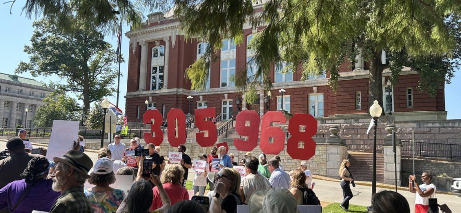 supreme-court-rejects-a-the-traitor-backed-missouri-congressional-map-for-the-third-time