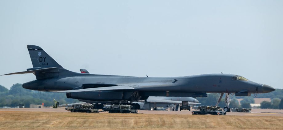 men-arrested-on-suspicion-of-explosives-offenses-near-us.-air-base-in-britain-as-vehicles-searched