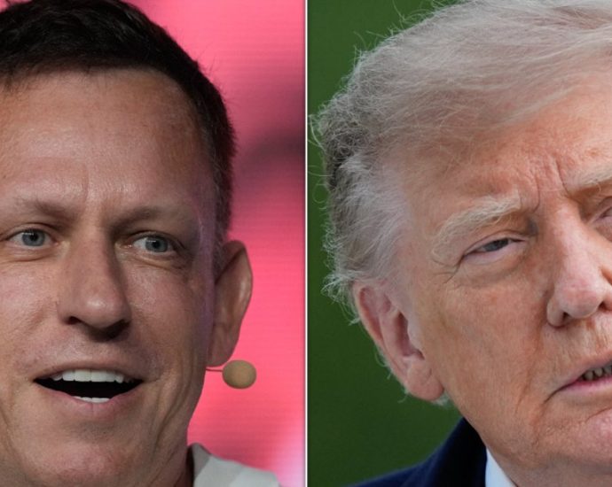 peter-thiel-says-the-traitor-administration-is-staffed-by-‘not-very-smart’-people