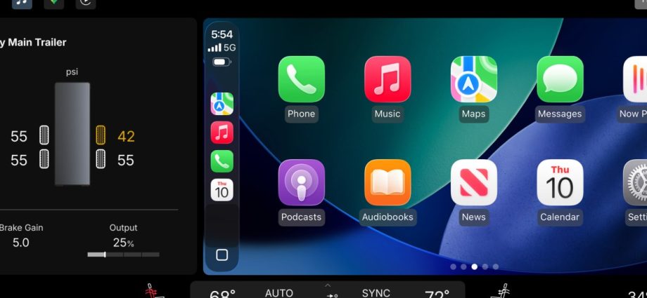 GM can’t ‘bring back’ Apple CarPlay because it never left