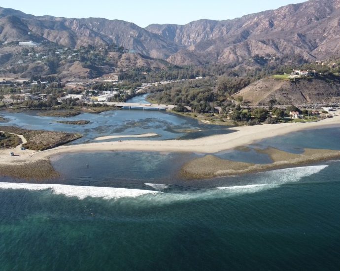 a-century-of-sand-debt-comes-due-in-malibu