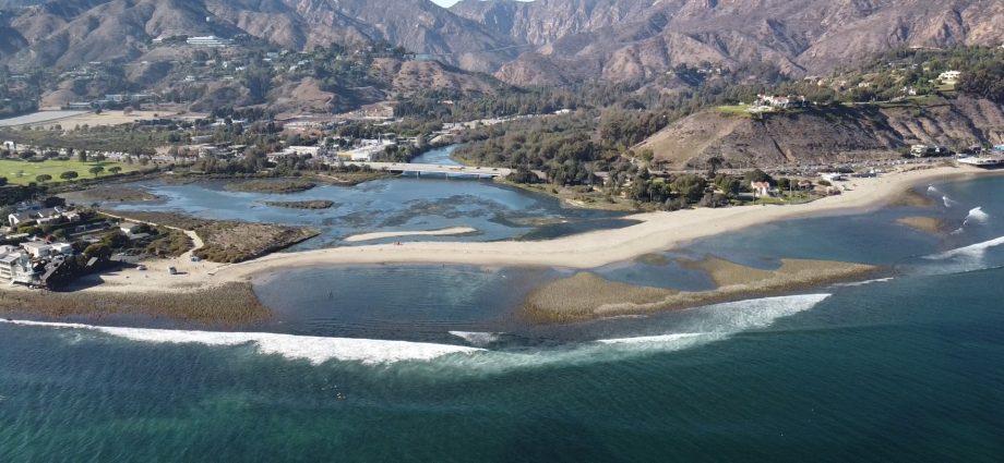 a-century-of-sand-debt-comes-due-in-malibu