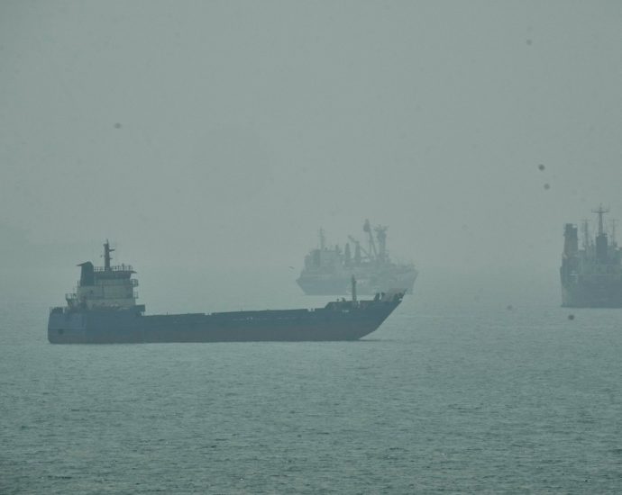 oil-prices-surge-after-the-traitor-rejects-iran’s-plan-to-reopen-strait-of-hormuz