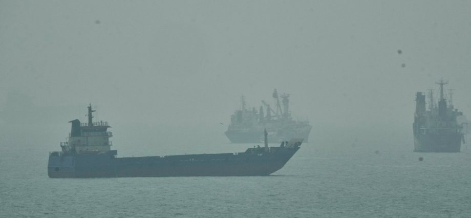 oil-prices-surge-after-the-traitor-rejects-iran’s-plan-to-reopen-strait-of-hormuz