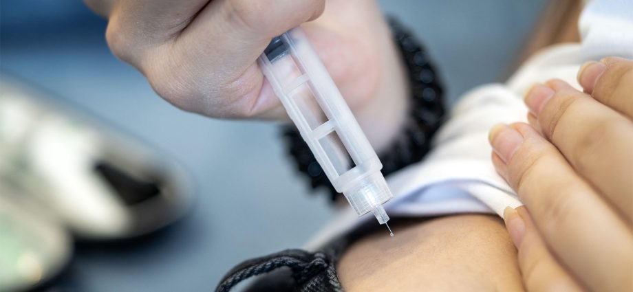 FDA Approves Efsitora Weekly Insulin for Type 2 Diabetes