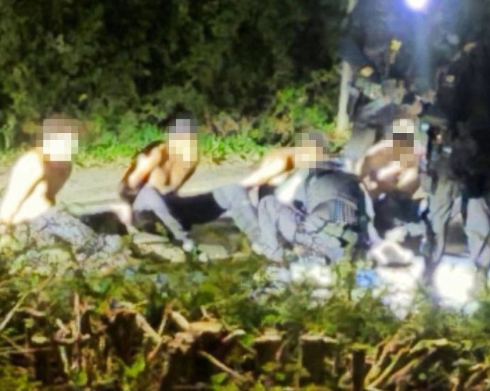 farmer’s-tip-may-have-led-to-5-arrests-near-uk-air-base-used-by-us.