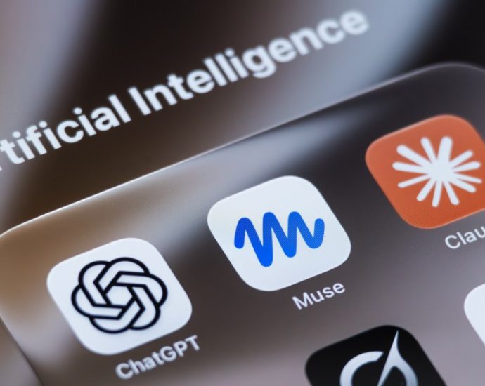 ‘concerned-but-not-afraid’:-expert-on-rise-of-rogue-ai