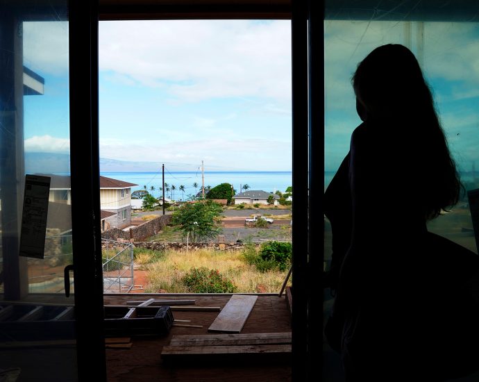 how-to-protect-yourself-from-disaster-scams