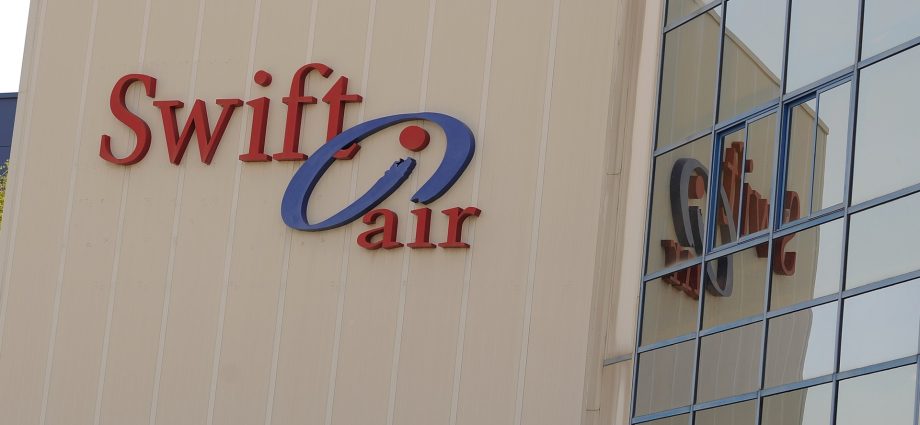 paris-court-finds-swiftair-guilty-over-2014-mali-crash-that-killed-116