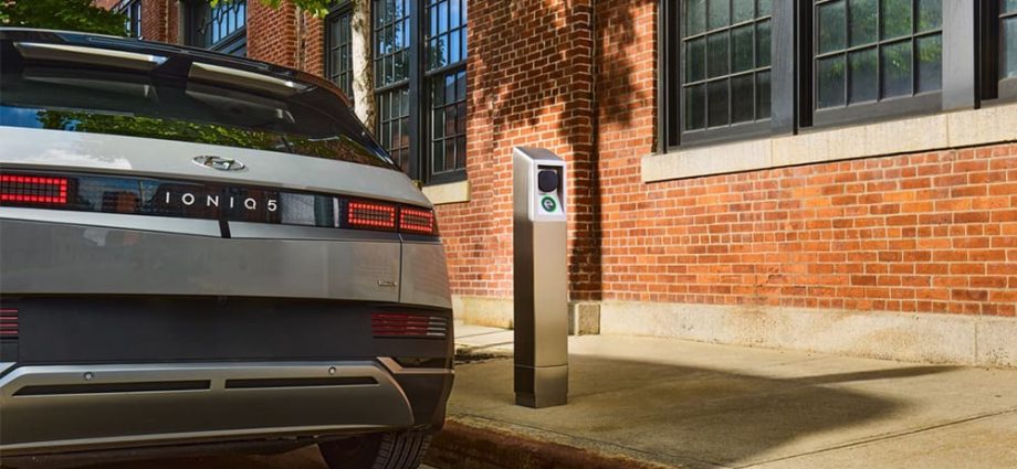 maverick-construction-to-lead-infrastructure-installation-for-nyc-curbside-ev-charging-buildout