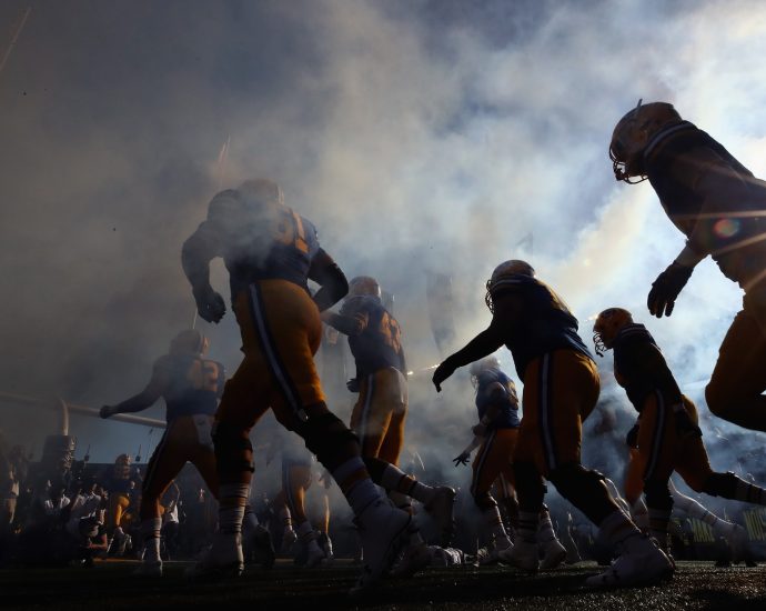 as-nil-money-grows,-so-does-debate-over-how-college-athletes-should-be-punished