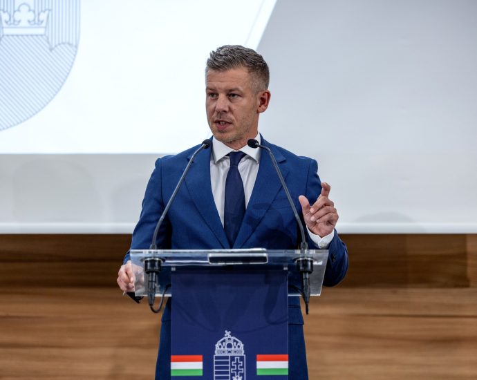 hungary-lifts-immunity-of-prime-minister-magyar,-two-orban-era-ministers