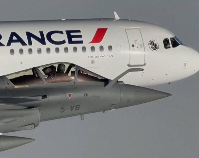 fighter-jets-escort-pope-leo-on-final-day-of-his-france-tour